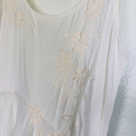 Johnny Was 4 Love and Liberty Top Women Medium Floral Embroidery Hi Lo Lagenlook - Picture 5 of 10